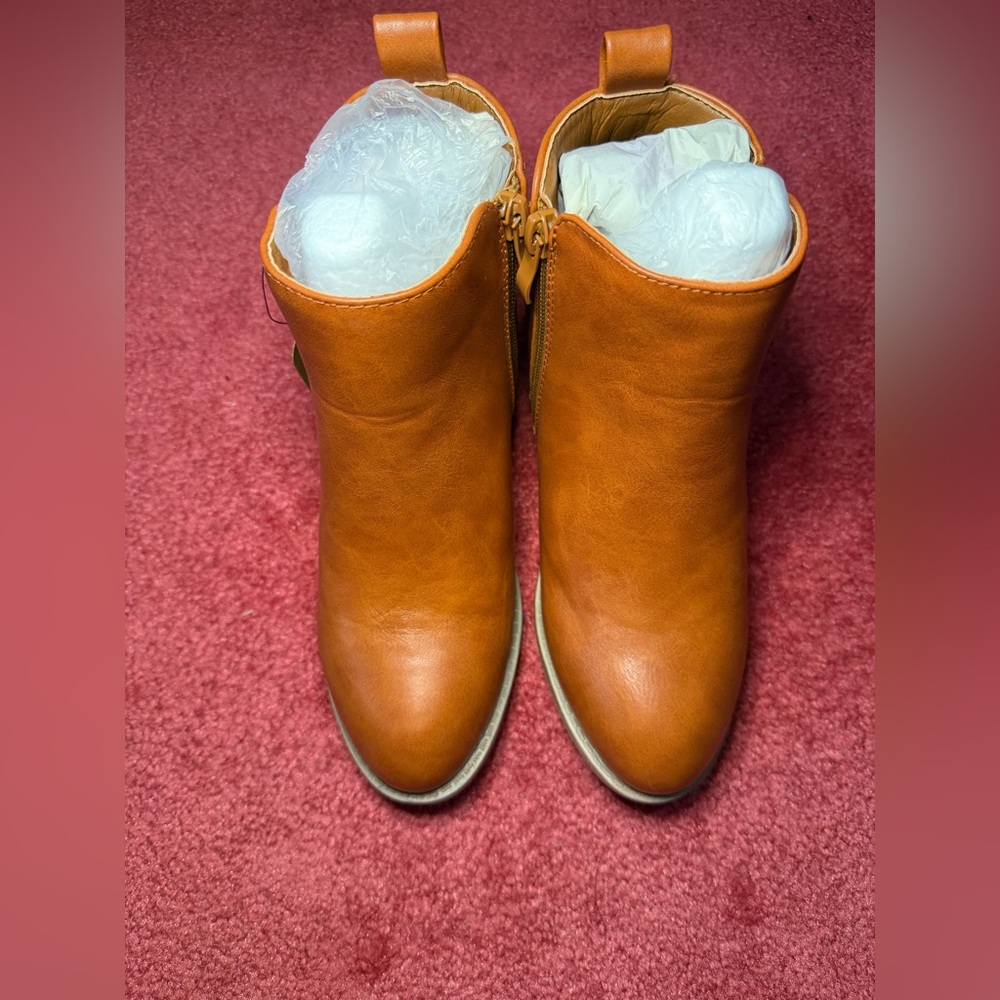 Women's Tan Ankle Boots
